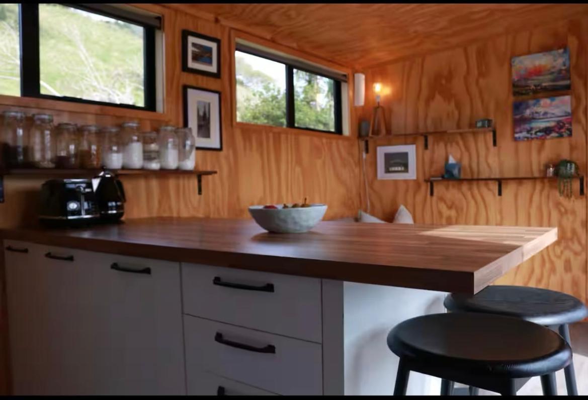 White Pine Bush Cabins Taneatua Екстер'єр фото